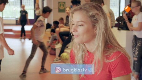 Brugklas | Social Media Slaaf